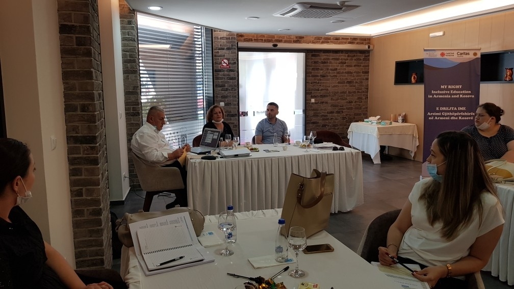 Caritas Kosova organizon trajnim në fushën e Arsimit Gjithëpërfshirës